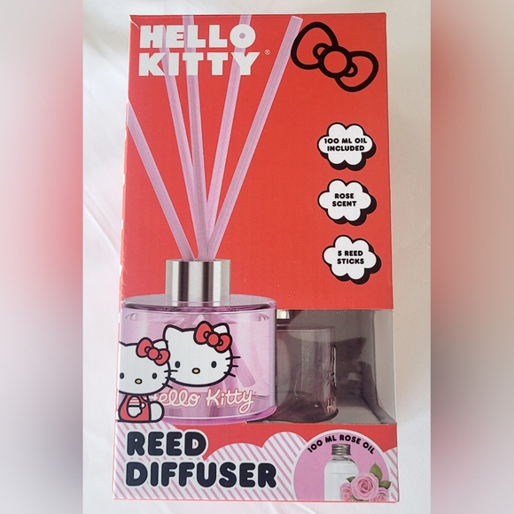 Hello Kitty Accessories - Hello Kitty Reed Diffuser with Rose Oil Aroma